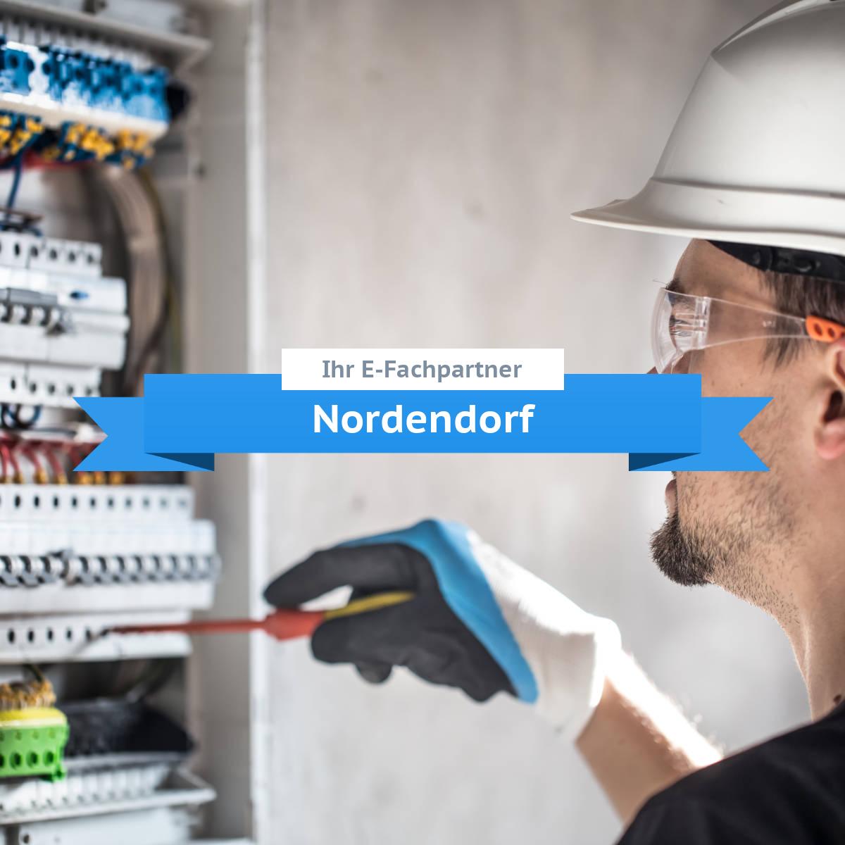 Beratung, Planung und Installation von bidirektionalen Ladelösungen in Nordendorf Mitarbeiter von einem Fachbetrieb in Nordendorf installiert eine bidirektionale Wallbox