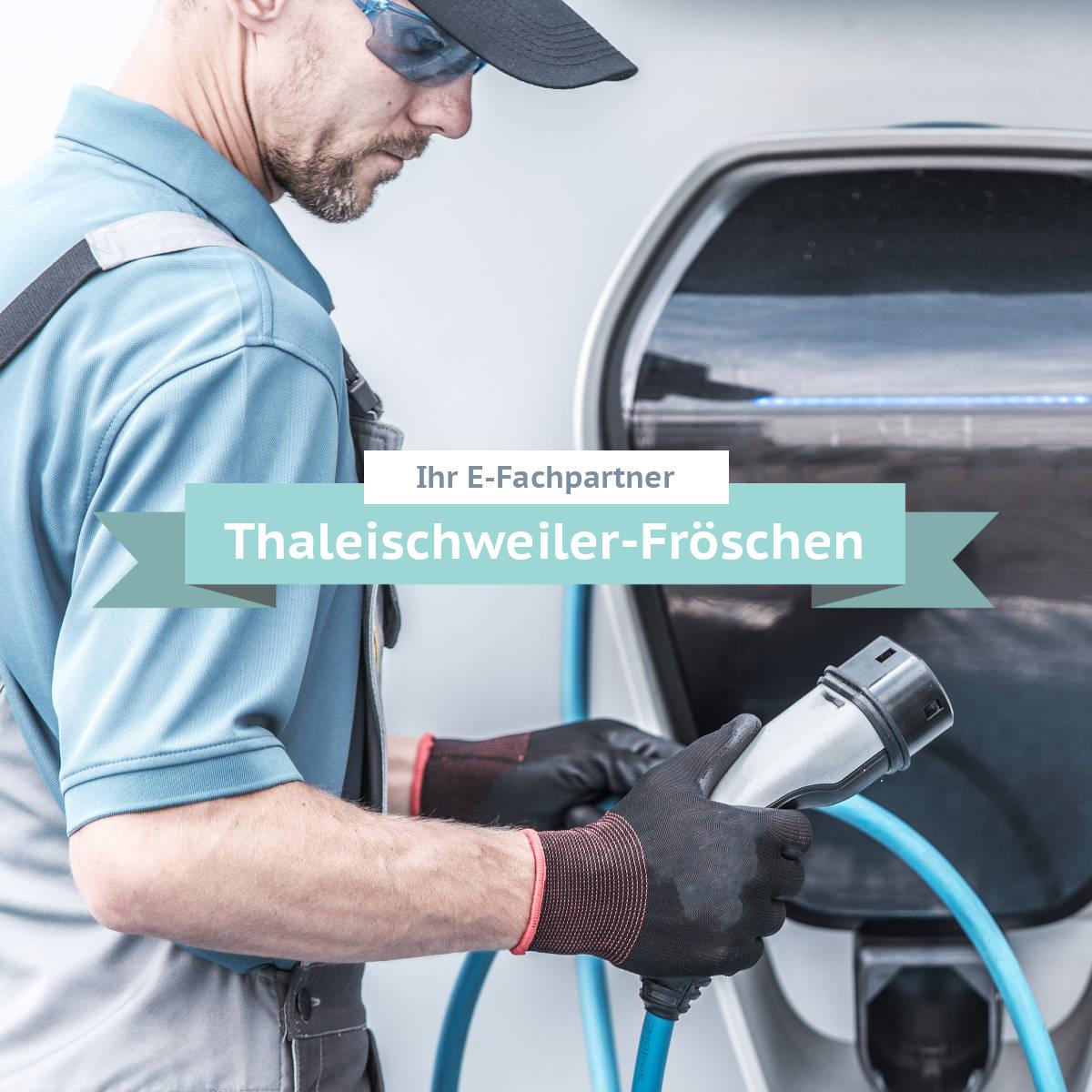 Beratung, Planung und Installation von bidirektionalen Ladelösungen in Thaleischweiler-Fröschen Mitarbeiter von einem Fachbetrieb in Thaleischweiler-Fröschen installiert eine bidirektionale Wallbox